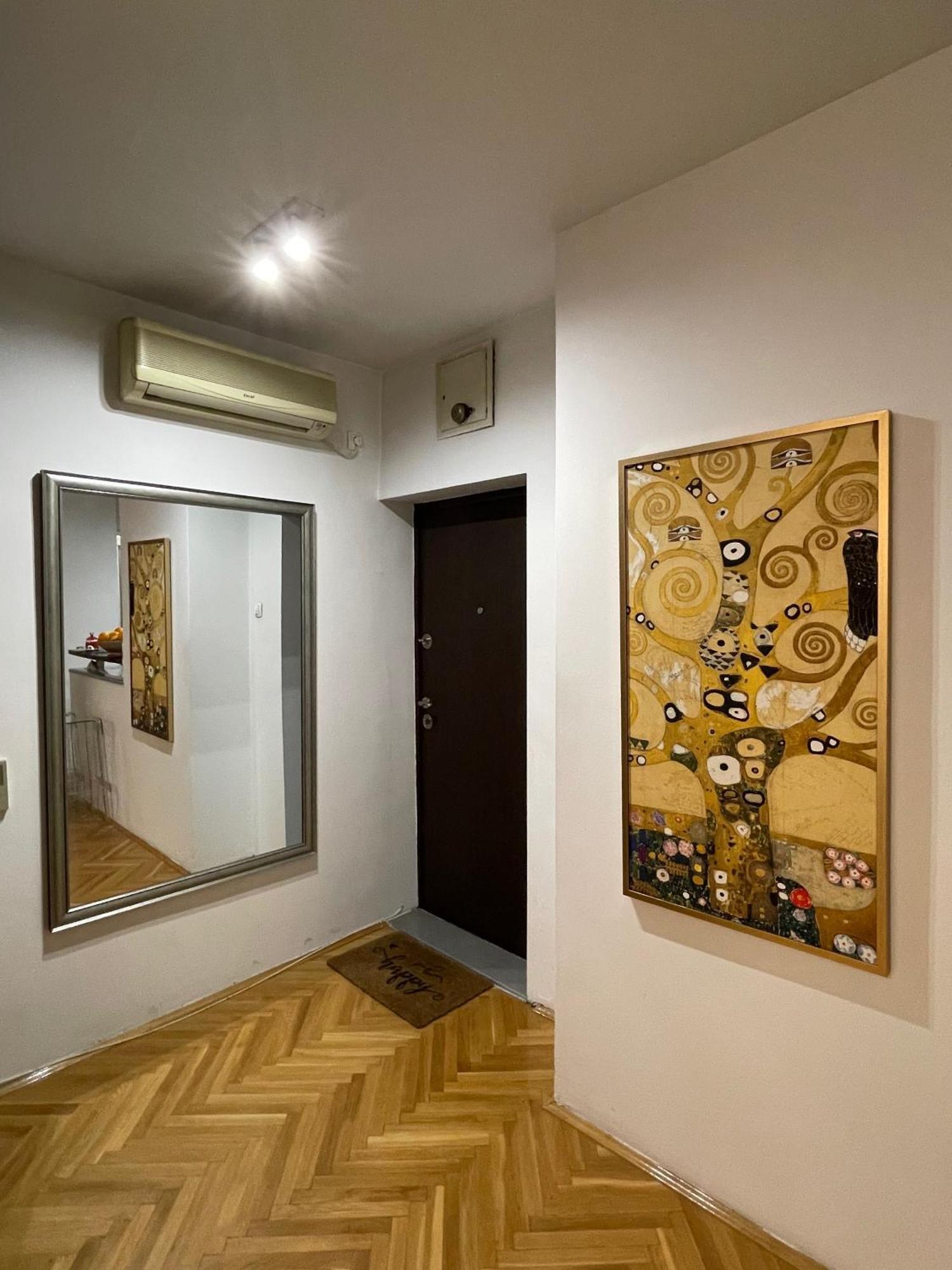 Ruby Luxury Central Apartment Skopje Esterno foto